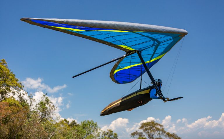Hang-gliding-one-of-the-many-types-of-extreme-sport